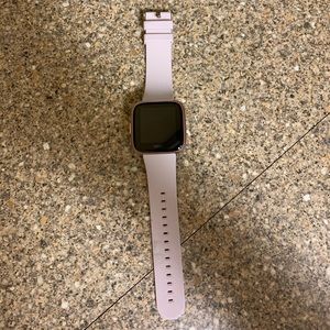 Fitbit Versa Rose Gold